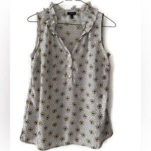 Talbots Sleeveless Ruffle Neck Henley Popover Daisy Dot Print Small Flower